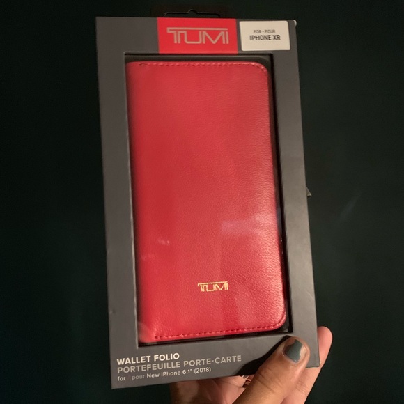 tumi iphone wallet